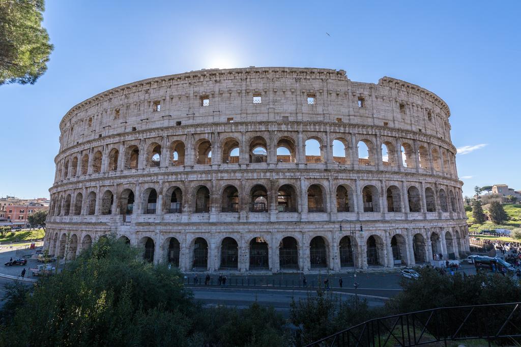 Casa Vacanze Colosseum By Alice Рим Екстериор снимка